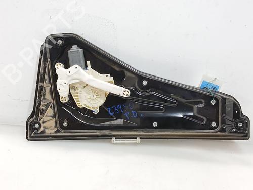 Rudehejsemekanisme Højre bagtil Rudehejsemekanisme Højre bagtil LAND ROVER RANGE ROVER SPORT I (L320) 2.7 D 4x4 (190 hp) 34137510 34137510