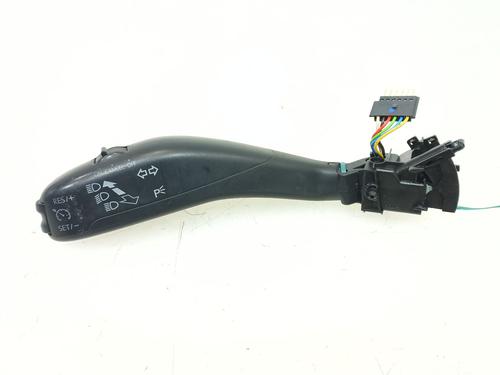 Commodo Essuie Glace / Phare VW POLO V (6R1, 6C1) 1.2 TDI (75 hp) 31951518