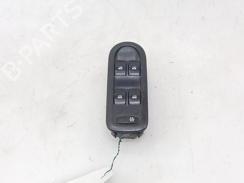 Used Left front window switch Left front window switch RENAULT MEGANE II (BM0/1_, CM0/1_) 1.6 16V (BM0C, CM0C) (113 hp) 32992489 32992489