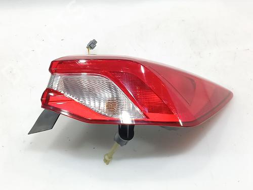 Used Right taillight FORD FOCUS IV (HN) 1.5 EcoBlue (120 hp) 33168636