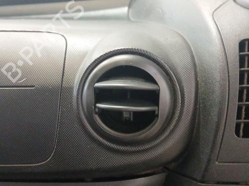 Used Air vent Air vent 39144042 39144042