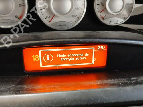 Used Display monitor PEUGEOT 807 (EB_) 2.0 HDI (136 hp) 28489137