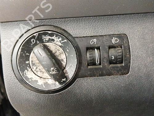 Used Headlight switch Headlight switch VW TOURAN (1T1, 1T2) 1.9 TDI (105 hp) 32719998 32719998