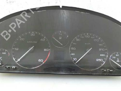 Used Instrument cluster PEUGEOT 607 (9D, 9U) 2.2 HDi (133 hp) 3251032