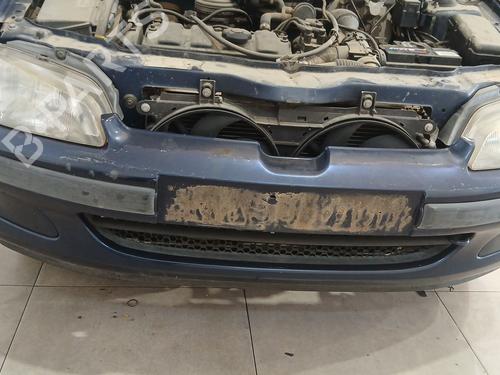 Used Front bumper PEUGEOT 106 II (1A_, 1C_) 1.1 i (60 hp) 28480807