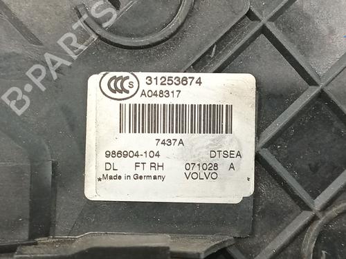 Front right lock VOLVO XC70 II (136) D5 AWD | BP31131513C97