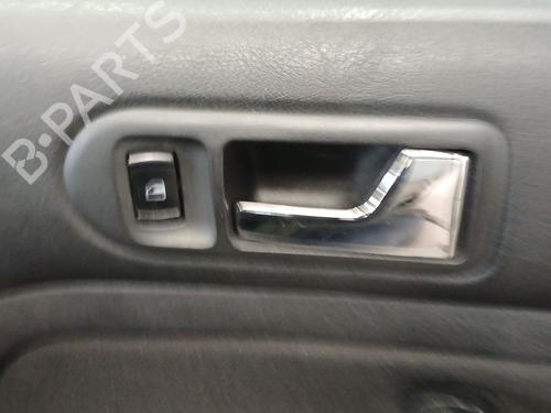 Used Right front window switch Right front window switch VW GOLF IV (1J1) 1.9 TDI (110 hp) 34440118 34440118