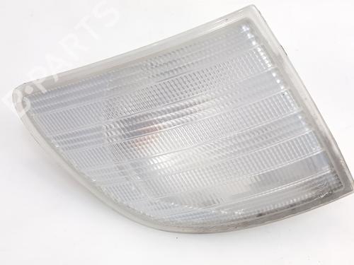 Used Right front indicator MERCEDES-BENZ VITO Bus (W638) 108 CDI 2.2 (638.194) (82 hp) 27334538