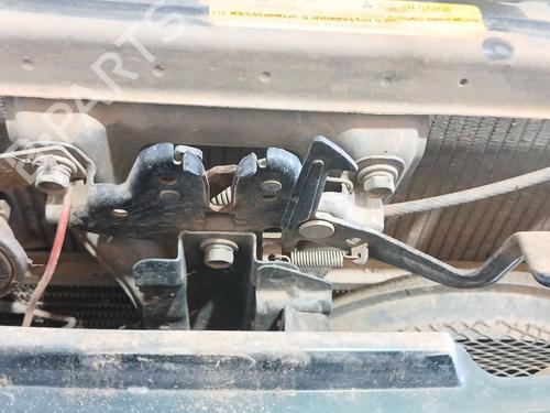Used Hood lock NISSAN TERRANO II (R20) 2.7 TDi 4WD (125 hp) 27362157