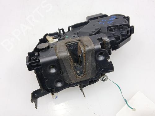 Used Front left lock LAND ROVER RANGE ROVER SPORT I (L320) [2005-2013]  22762910