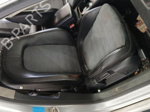 Used Right front seat Right front seat VW PASSAT B6 (3C2) 2.0 TDI 16V (140 hp) 33757939 33757939