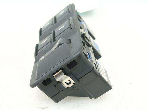 Left front window switch LAND ROVER DISCOVERY III (L319) 2.7 TD 4x4 | BP29892068I27