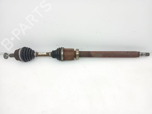 Used Right front driveshaft VOLVO V40 Hatchback (525) D3 (150 hp) 24699015
