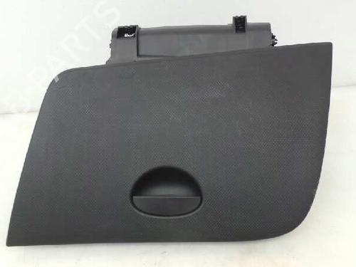 Used Glove box SEAT LEON (1P1) 2.0 TDI (140 hp) 4477305