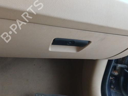 glove-box-bmw-3-e90-2004-2005-2006-2007-2008-2009-2010-2011-2012-39095864 main image