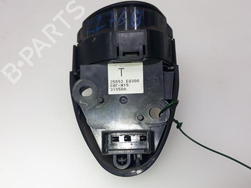 Steering wheel controls NISSAN X-TRAIL I (T30)  | BP18046722E15 
