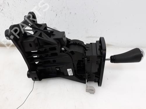 Used Gear lever PEUGEOT 3008 I MPV (0U_) 1.6 HDi (112 hp) 13518555