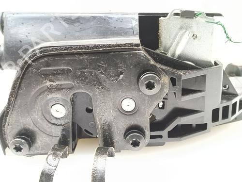 Front right lock KIA SPORTAGE II (JE_, KM_) 2.0 i 16V | BP24622273C97