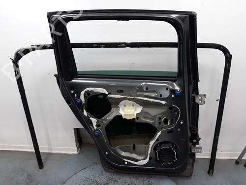 Left rear door PEUGEOT 5008 (0U_, 0E_) 1.6 HDi | BP13570576C4