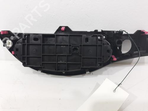 Climate control TOYOTA YARIS (_P13_) 1.5 Hybrid (NHP130_, NHP130) | BP5776884I5 