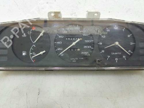 Used Instrument cluster NISSAN PRIMERA Hatchback (P10) 2.0 D (75 hp) 1274703