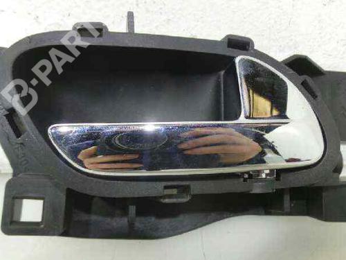 Used Front right interior door handle Front right interior door handle PEUGEOT 407 (6D_) 3.0 (6DXFVJ) (211 hp) 6309588 6309588