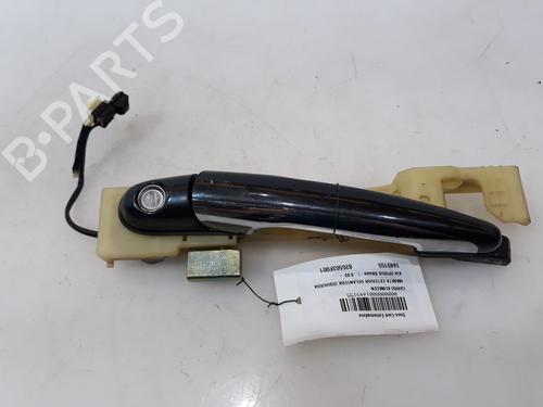 Used Front left exterior door handle KIA OPIRUS (GH) [2003-2012]  10154495
