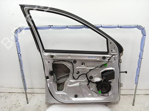 Left front door VOLVO XC90 I (275) D5 AWD | BP21058948C2 