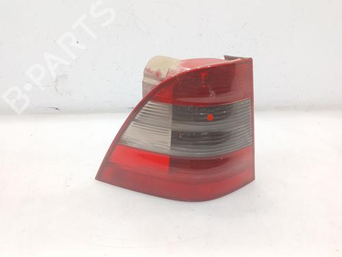 Used Left taillight Left taillight MERCEDES-BENZ M-CLASS (W163) ML 270 CDI (163.113) (163 hp) 36467212 36467212