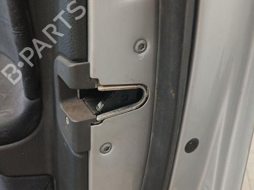 Used Front right lock MERCEDES-BENZ C-CLASS (W203) C 220 CDI (203.006, 203.008) (143 hp) 28289908