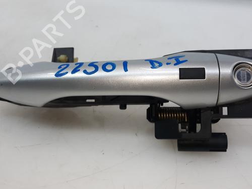 Used Front left exterior door handle HYUNDAI ix35 (LM, EL, ELH) 1.7 CRDi (116 hp) 16643310