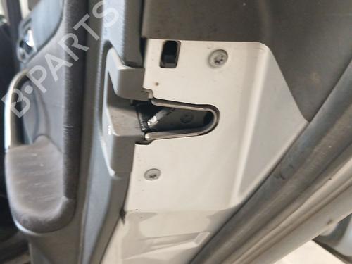 Rear right lock MERCEDES-BENZ C-CLASS (W203) C 220 CDI (203.006, 203.008) A2037300235 | A2037300235