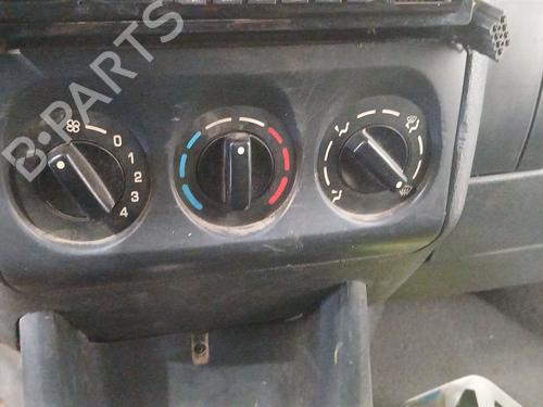 climate-control-peugeot-partner-mpv-5_-g_-1996-39564580 main image