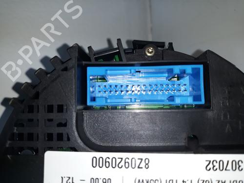 Instrument cluster AUDI A2 (8Z0) 1.4 TDI | BP7200938C47 