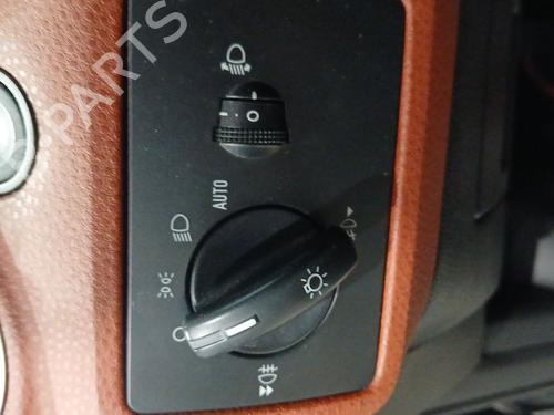 Used Headlight switch FORD FIESTA V (JH_, JD_) 1.4 TDCi (68 hp) 28213879