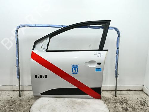 Used Left front door DACIA JOGGER (RK_) 1.6 HYBRID 140 (RKN8) (141 hp) 31919989