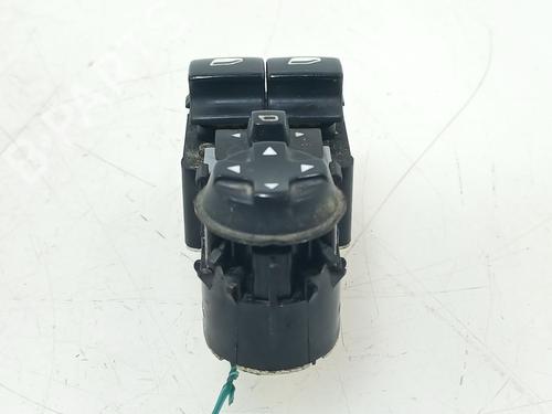 Left front window switch PEUGEOT 208 II (UB_, UP_, UW_, UJ_) 1.5 BlueHDI 100 | BP30614474I27 