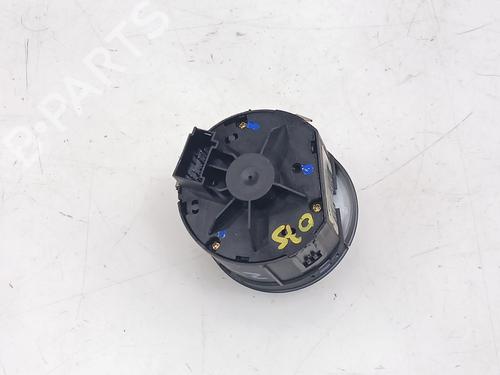 Headlight switch AUDI A6 C6 (4F2) 3.0 TDI quattro | BP33618198I24 - Image 3
