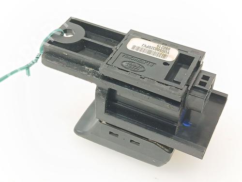 Electric handbrake LAND ROVER DISCOVERY III (L319) 2.7 TD 4x4 | BP28113498E5 