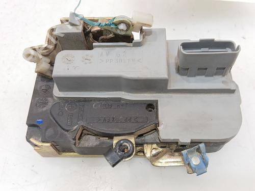 Used Front left lock Front left lock CITROËN BERLINGO / BERLINGO FIRST MPV (MF_, GJK_, GFK_) 2.0 HDI 90 (MFRHY) (90 hp) 40195783 40195783