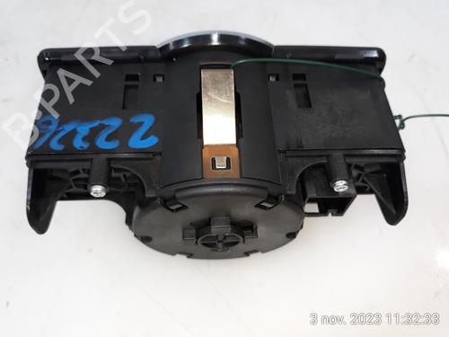 Headlight switch MERCEDES-BENZ GLA-CLASS (X156) GLA 200 CDI / d (156.908) | BP15843895I24 