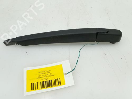 Used Rear windshield wiper arm PEUGEOT 208 II (UB_, UP_, UW_, UJ_) [2019-2025]  23137082