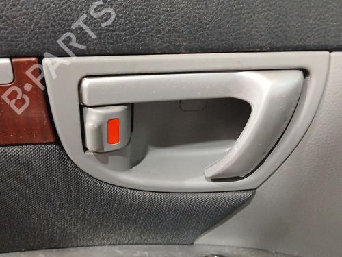 Used Front left interior door handle Front left interior door handle 37024644 37024644