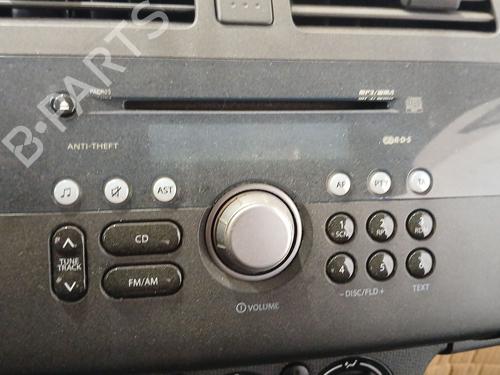 Used Radio SUZUKI SWIFT III (MZ, EZ) 1.3 DDiS (RS413D) (75 hp) 30872487