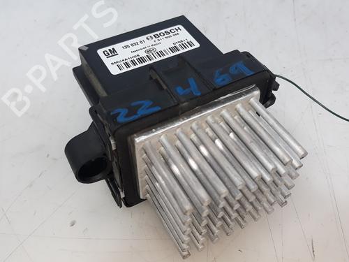 Used Heater resistor OPEL MERIVA B MPV (S10) 1.7 CDTI (75) (131 hp) 16690404
