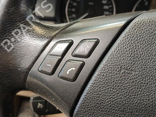 Used Steering wheel controls Steering wheel controls 39095871 39095871