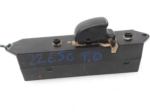 Used Right rear window switch MITSUBISHI PAJERO SPORT I (K7_, K9_) 2.5 TD (K94W, K74T) (115 hp) 17432895