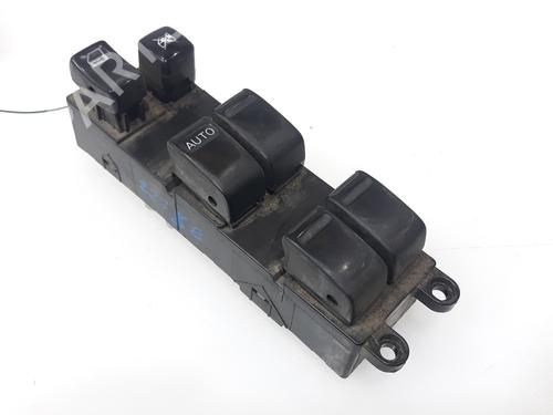 Used Left front window switch NISSAN X-TRAIL I (T30) [2001-2013]  18046694
