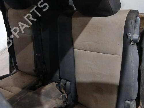 Asiento trasero (2ª fila) Asiento trasero (2ª fila) DODGE JOURNEY 2.0 CRD (136 hp) 36663571 36663571