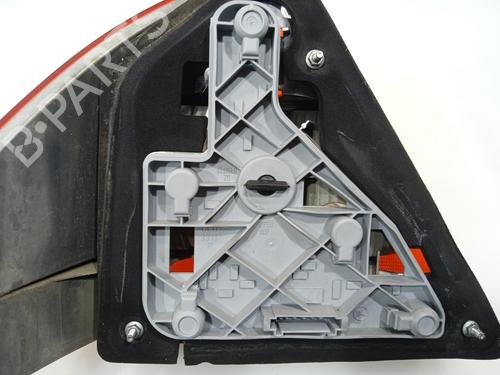 Right taillight MERCEDES-BENZ C-CLASS (W203) C 180 Kompressor (203.046) | BP21055216C35 